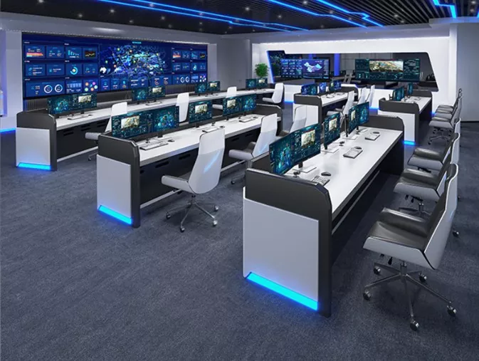 Valvontahuoneen valvontakonsoli