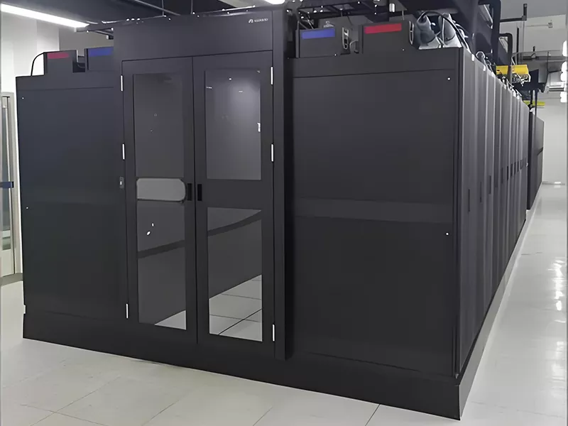 Modulaarinen kylmäkäytäväkaappi